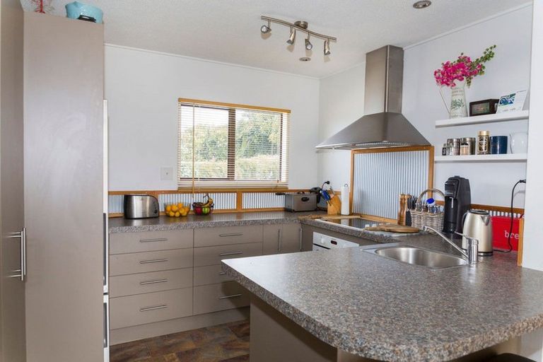 Photo of property in 13 Maclaurin Street, Dannevirke, 4930