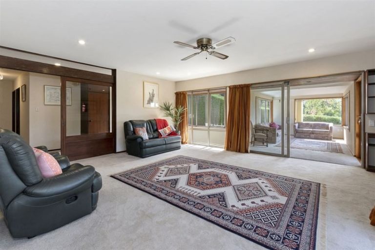 Photo of property in 2 Glenview Terrace, Saint Martins, Christchurch, 8022