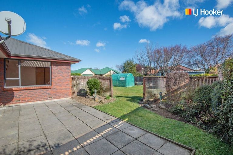 Photo of property in 14 Silverstream Drive, Mosgiel, 9024