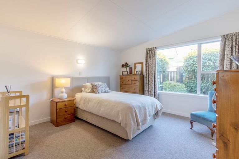 Photo of property in 4/22 Francis Drake Street, Waipukurau, 4200