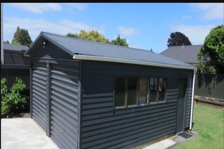 Photo of property in 6 Ranfurly Avenue, Fairfield, Hamilton, 3214