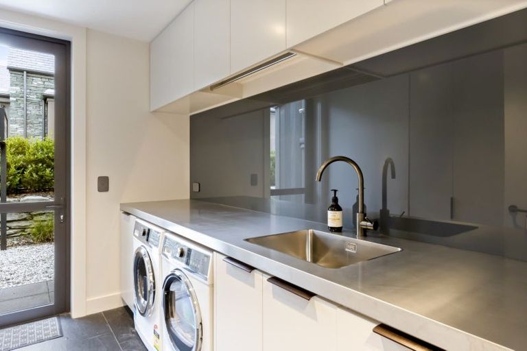 Photo of property in Millbrook Resort, 2 Dalgleish Lane, Arrowtown, 9371