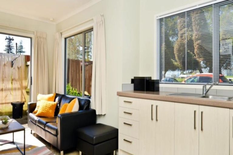 Photo of property in 1/181 Knighton Road, Hillcrest, Hamilton, 3216