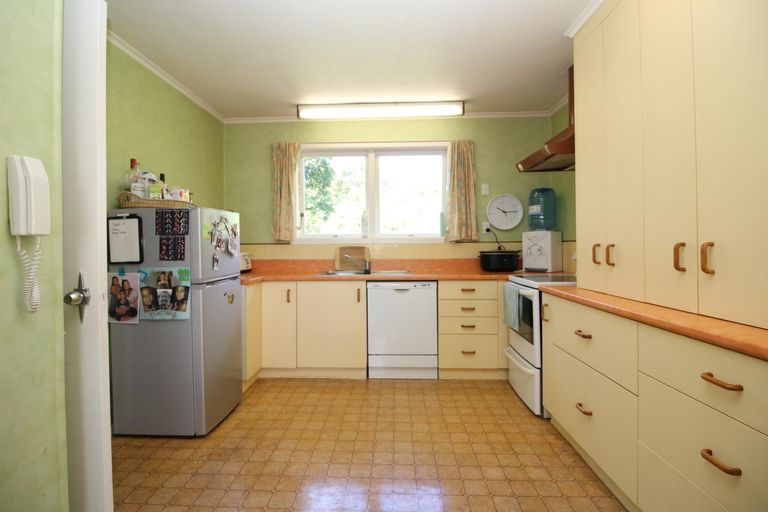 Photo of property in 7 Darroch Street, Fairy Springs, Rotorua, 3015