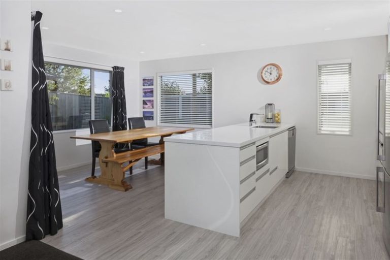 Photo of property in 47 Oakwood Drive, Rangiora, 7400