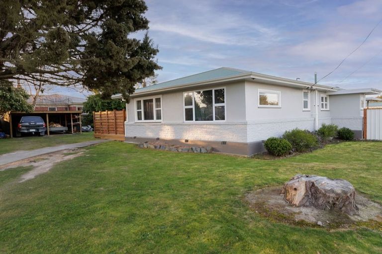 Photo of property in 22 Hughes Street, Waimate, 7924