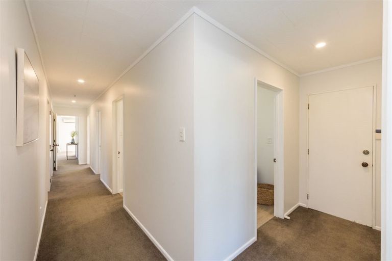 Photo of property in 130 John F Kennedy Drive, Milson, Palmerston North, 4414