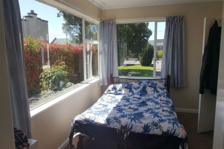 Photo of property in 70 Shearman Street, Waimate, 7924