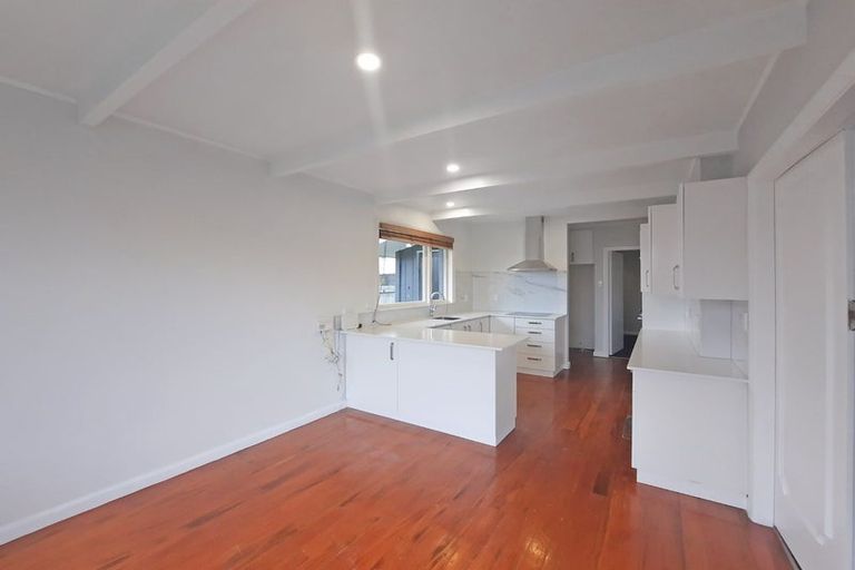 Photo of property in 69a Waimairi Road, Upper Riccarton, Christchurch, 8041