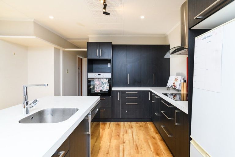 Photo of property in 88a Brightwater Terrace, Terrace End, Palmerston North, 4410