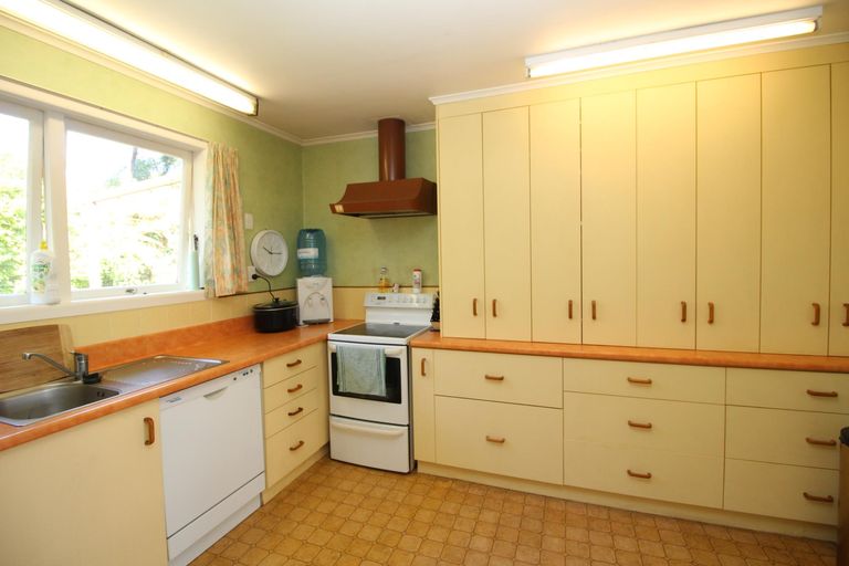 Photo of property in 7 Darroch Street, Fairy Springs, Rotorua, 3015