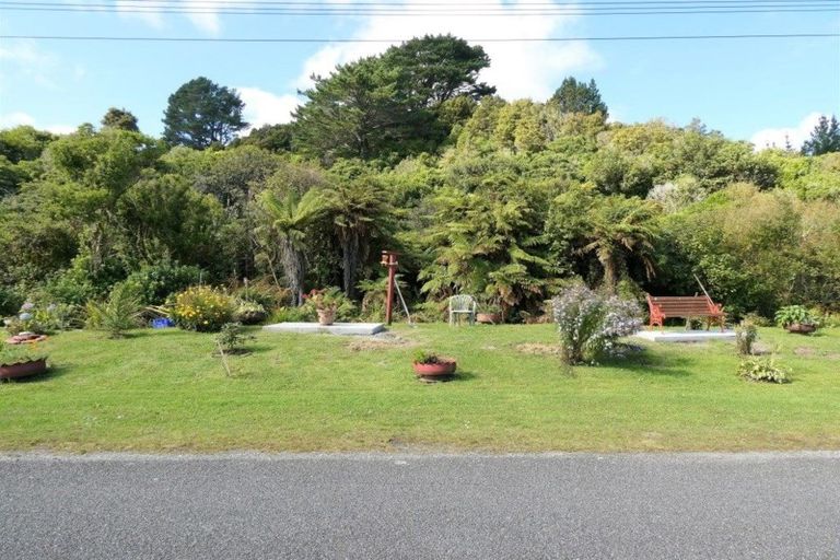 Photo of property in 56 Macdougall Avenue, Dunollie, Runanga, 7803
