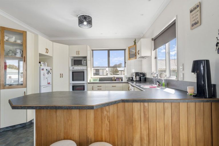 Photo of property in 8 Orlando Street, Stratford, 4332