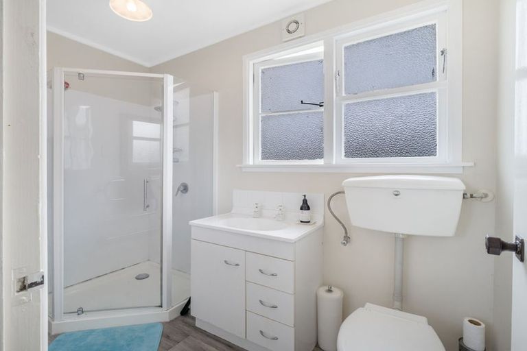 Photo of property in 18 Wembley Place, Whanganui East, Whanganui, 4500