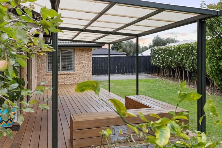 Photo of property in 2 Clydesdale Close, Papamoa Beach, Papamoa, 3118