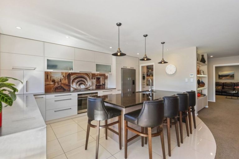 Photo of property in 63 Wai-iti Terrace, Burnside, Christchurch, 8052