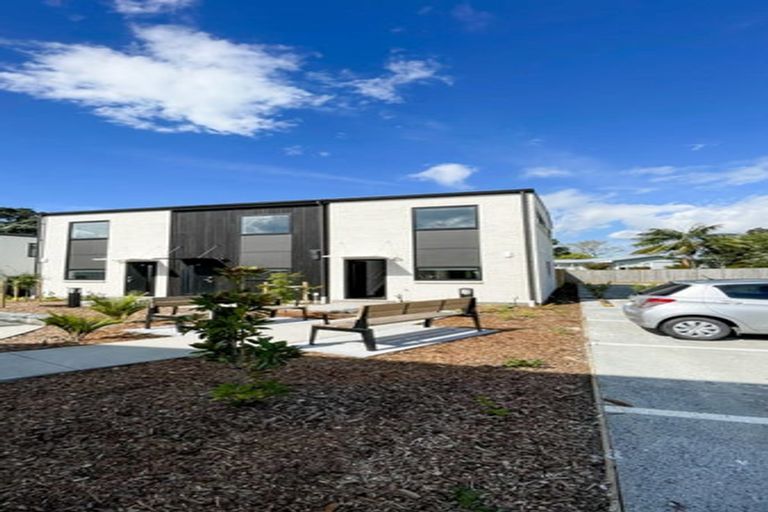 Photo of property in 19 Whanui Place, Mangere Bridge, Auckland, 2022