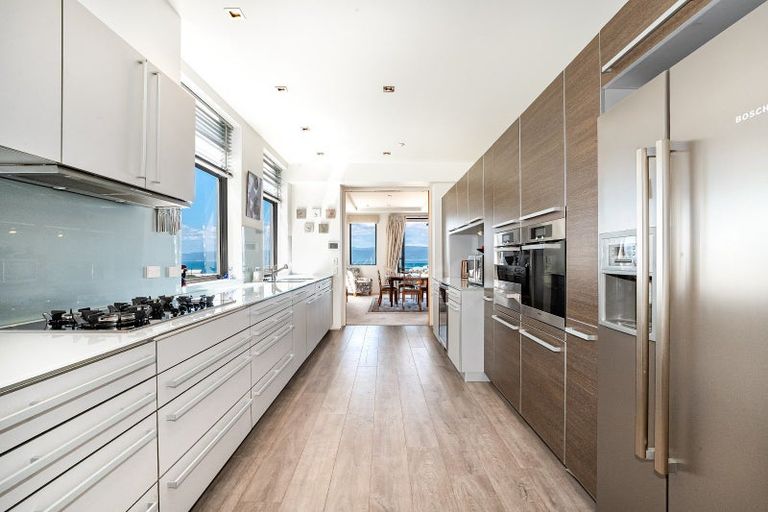 Photo of property in 12/95 Molesworth Street, Thorndon, Wellington, 6011