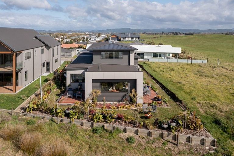 Photo of property in 63 Omega Place, Coastlands, Whakatane, 3120
