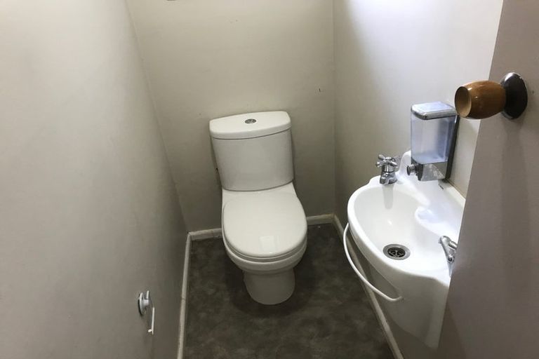 Photo of property in 39 Woodbury Street, Avonhead, Christchurch, 8042