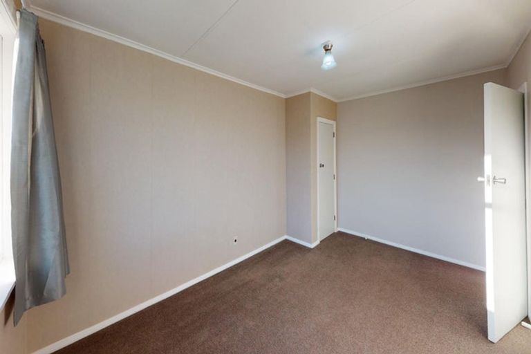 Photo of property in 4a Warwick Place, Awapuni, Palmerston North, 4412