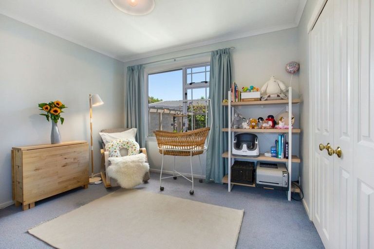 Photo of property in 30 The Quarterdeck, Whitby, Porirua, 5024