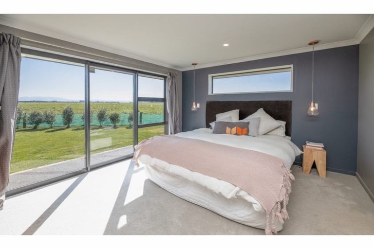 Photo of property in 7 Dundee Close, Darfield, 7510