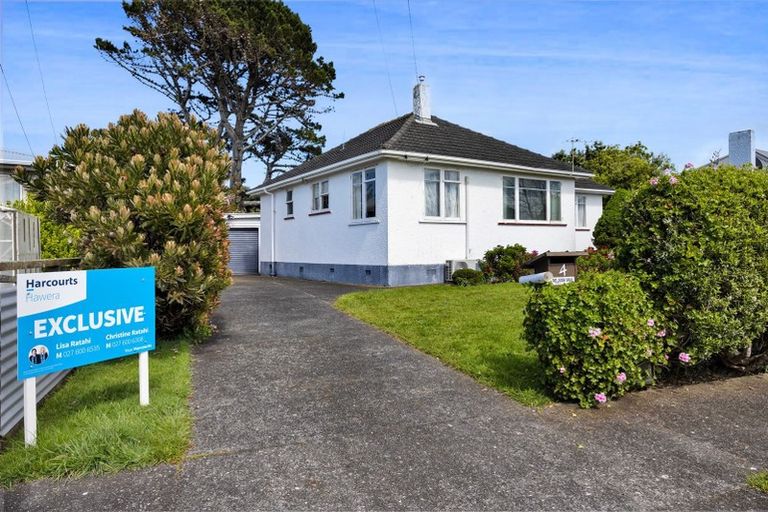 Photo of property in 4 Buchanan Place, Hawera, 4610