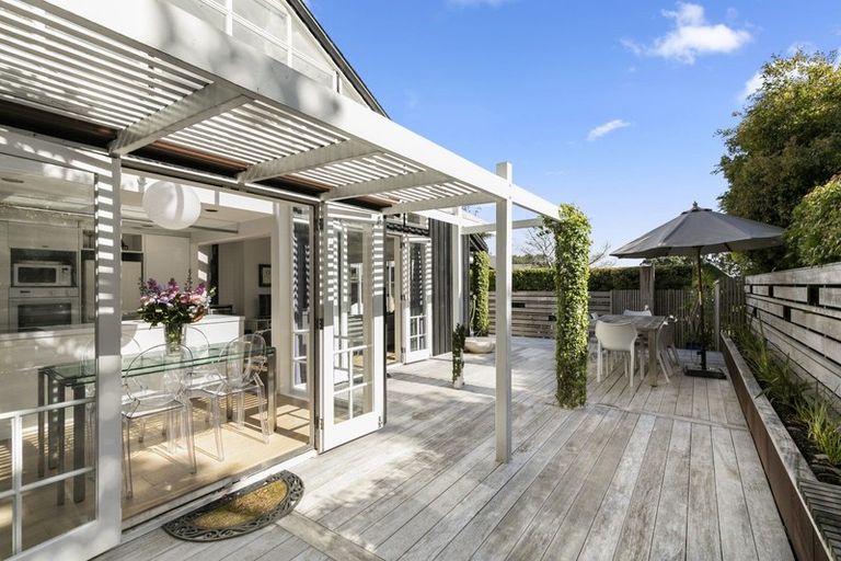 Photo of property in 11e Burrows Avenue, Parnell, Auckland, 1052