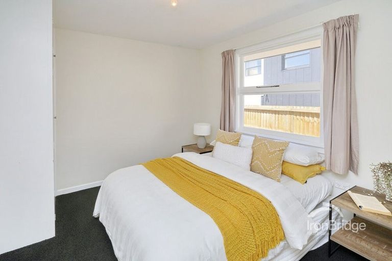 Photo of property in 2/123 Hills Road, Edgeware, Christchurch, 8013