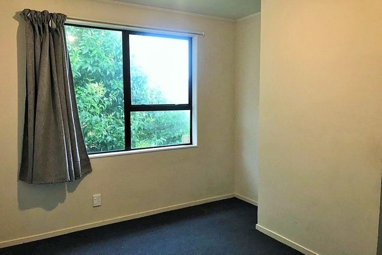 Photo of property in 1/22 Silver Creek Road, Weymouth, Auckland, 2103