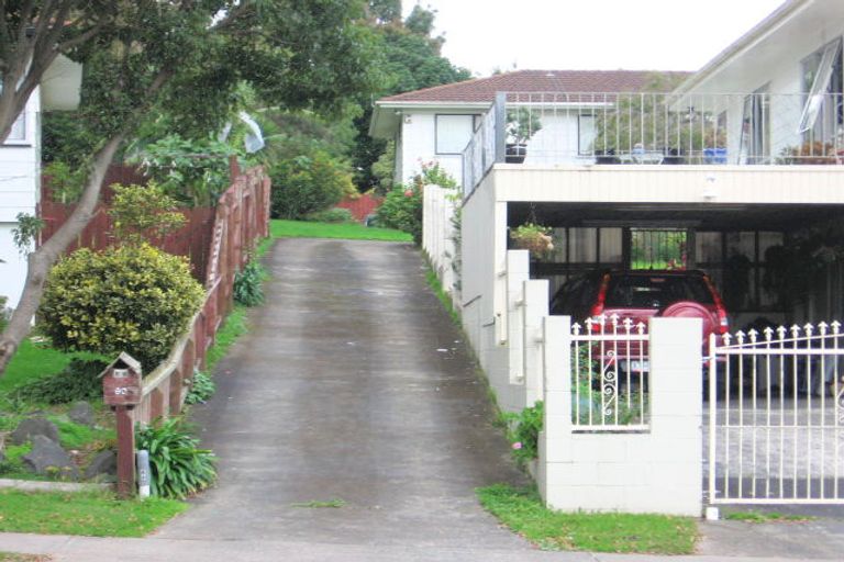 Photo of property in 60 Everglade Drive, Goodwood Heights, Auckland, 2105