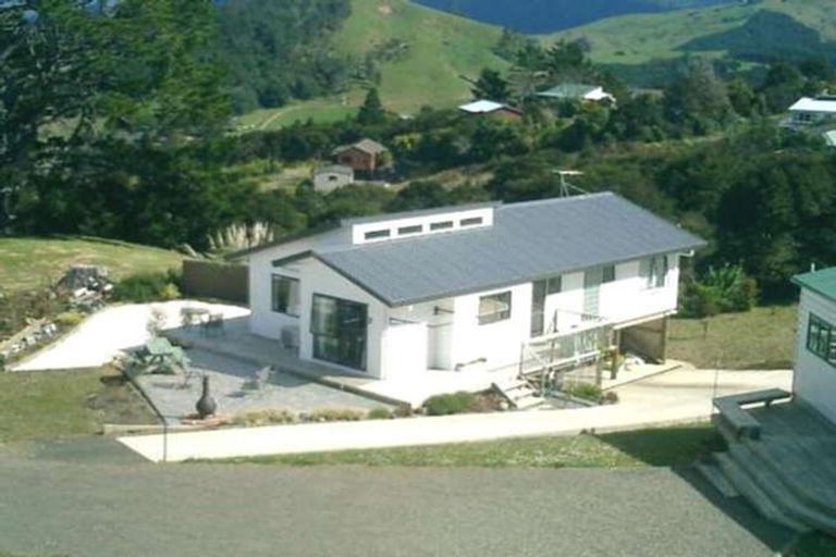 Photo of property in 9 Christa Court, Whitianga, 3510