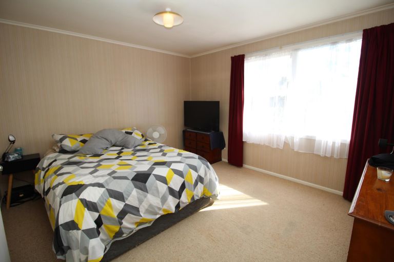 Photo of property in 7 Darroch Street, Fairy Springs, Rotorua, 3015