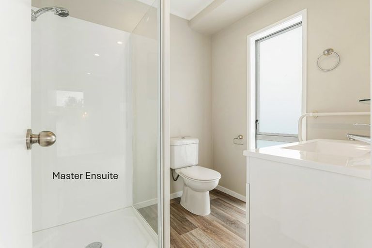 Photo of property in 15 Lowburn Avenue, Waipu, 0510