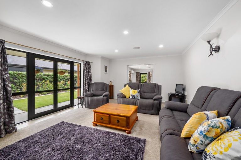 Photo of property in 2 Clearwater Place, Mayfield, Blenheim, 7201