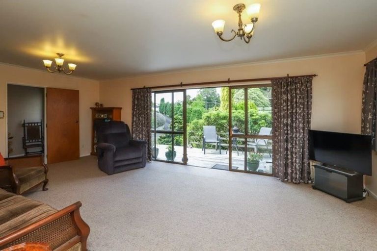 Photo of property in 159 Foster Road, Temple View, Hamilton, 3290