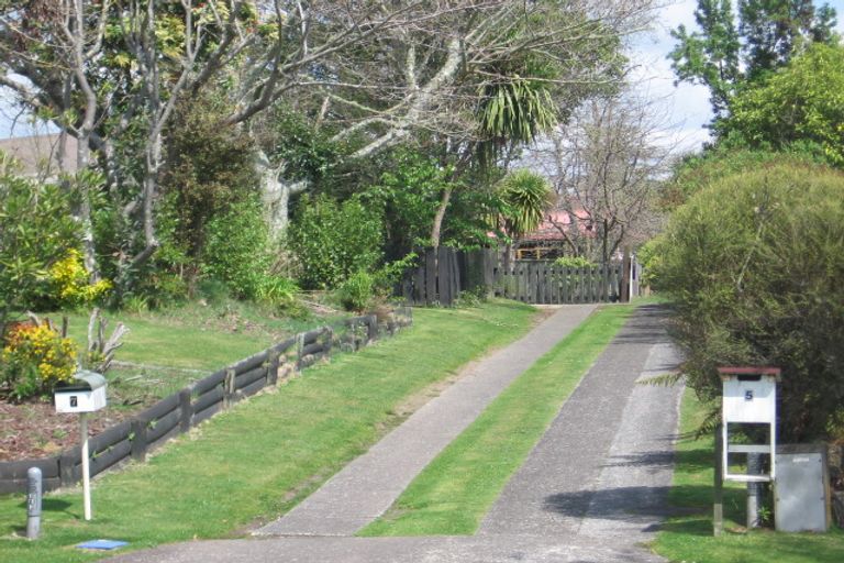 Photo of property in 5 Waitawa Place, Lynmore, Rotorua, 3010