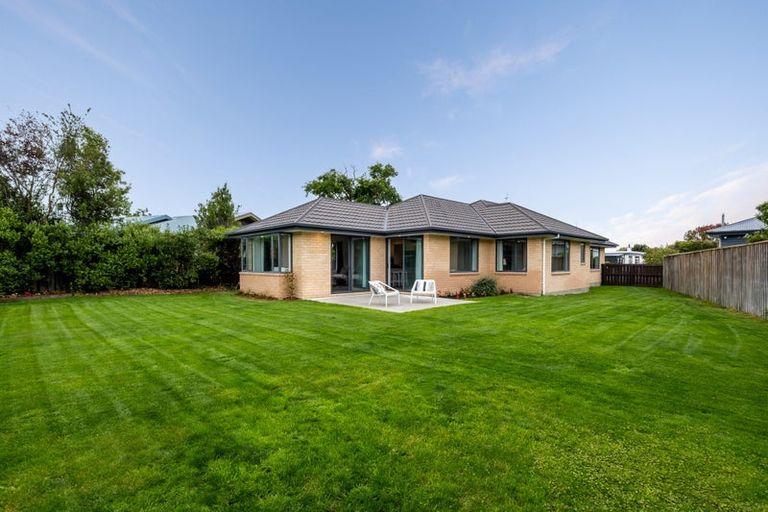 Photo of property in 14 Gladstone Road, Woodend, 7610