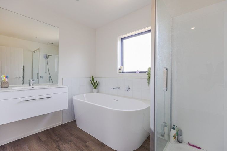 Photo of property in 5a Karaka Street, Castlecliff, Wanganui, 4501