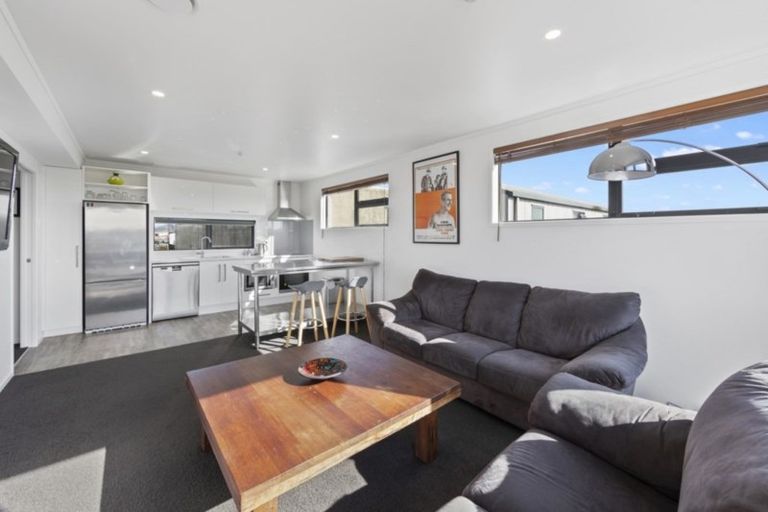 Photo of property in 1/22 Ashley Place, Papamoa Beach, Papamoa, 3118