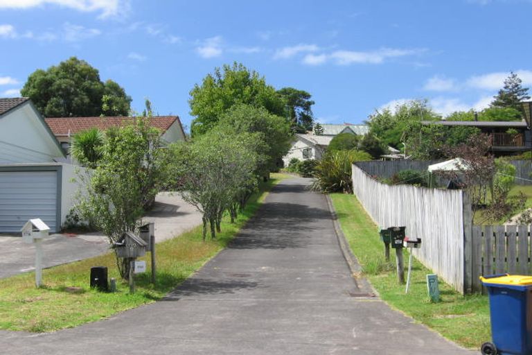 Photo of property in 2/46 Gatman Street, Birkdale, Auckland, 0626