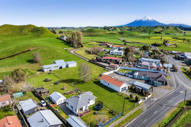 Photo of property in 2 Toko Road, Toko, Stratford, 4392