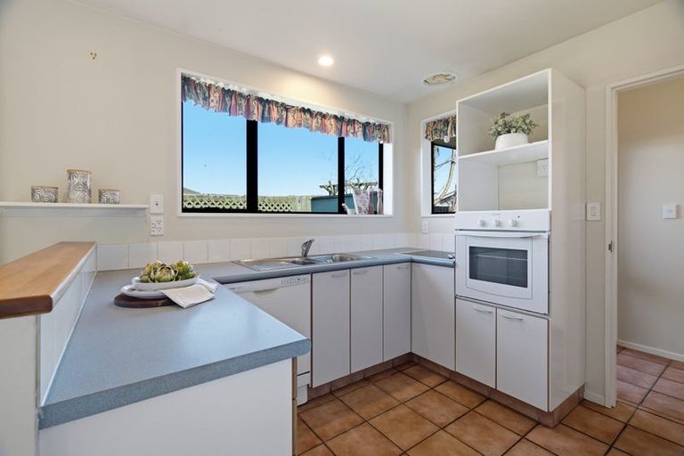 Photo of property in 32 Diamond Avenue, Spreydon, Christchurch, 8024