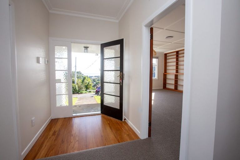 Photo of property in 79 Carrington Street, Lower Vogeltown, New Plymouth, 4310