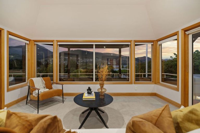 Photo of property in 732 Peninsula Road, Kelvin Heights, Queenstown, 9300