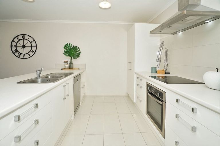 Photo of property in 28 Kawariki Drive, Baverstock, Hamilton, 3200
