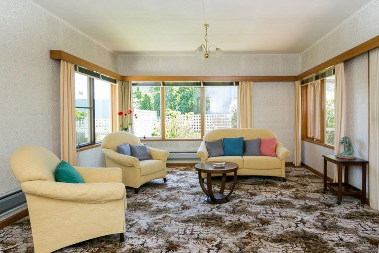 Photo of property in 28 Georges Drive, Napier South, Napier, 4110