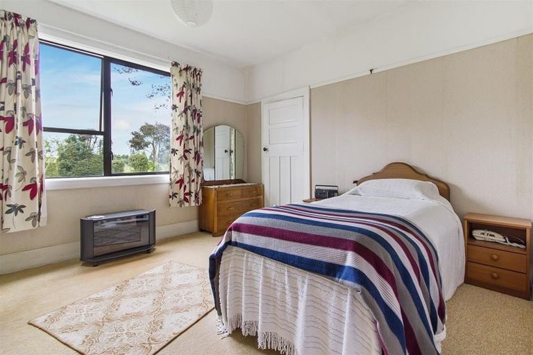 Photo of property in 107 Timaru Road, Waimate, 7980