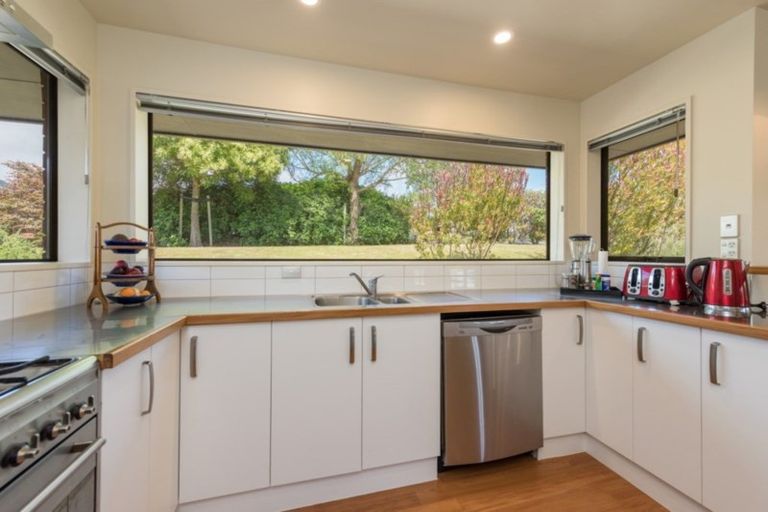 Photo of property in 10 Lobank Place, Richmond, 7020